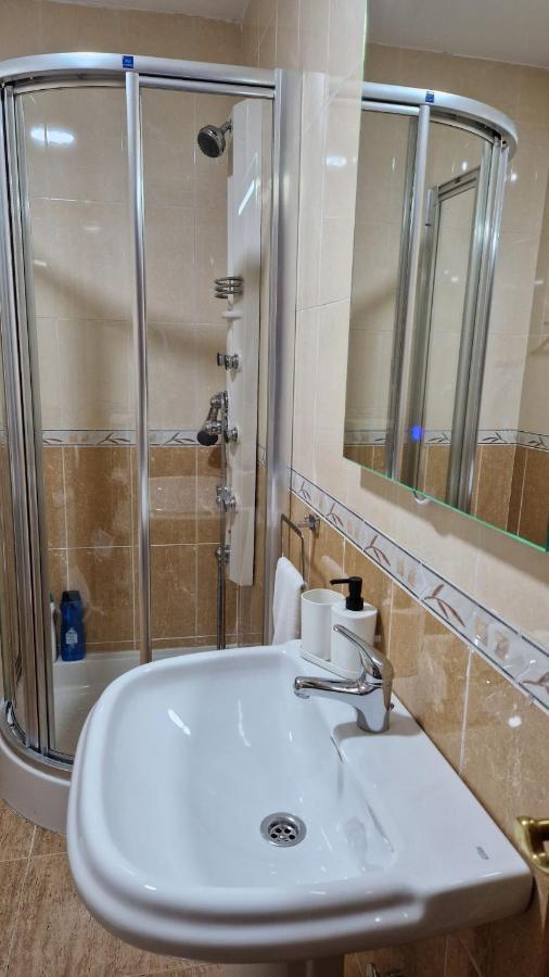 Апартаменти Apartamento Baeza Cozar 1 Екстер'єр фото